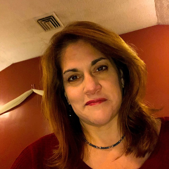 Meet your Posher, Sheri - Picture 1 of 1